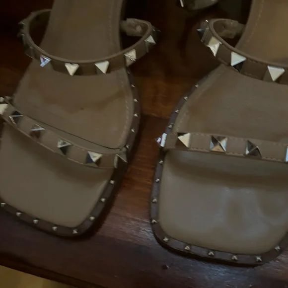 Steve Madden Sandals size 10 - Picture 4 of 9